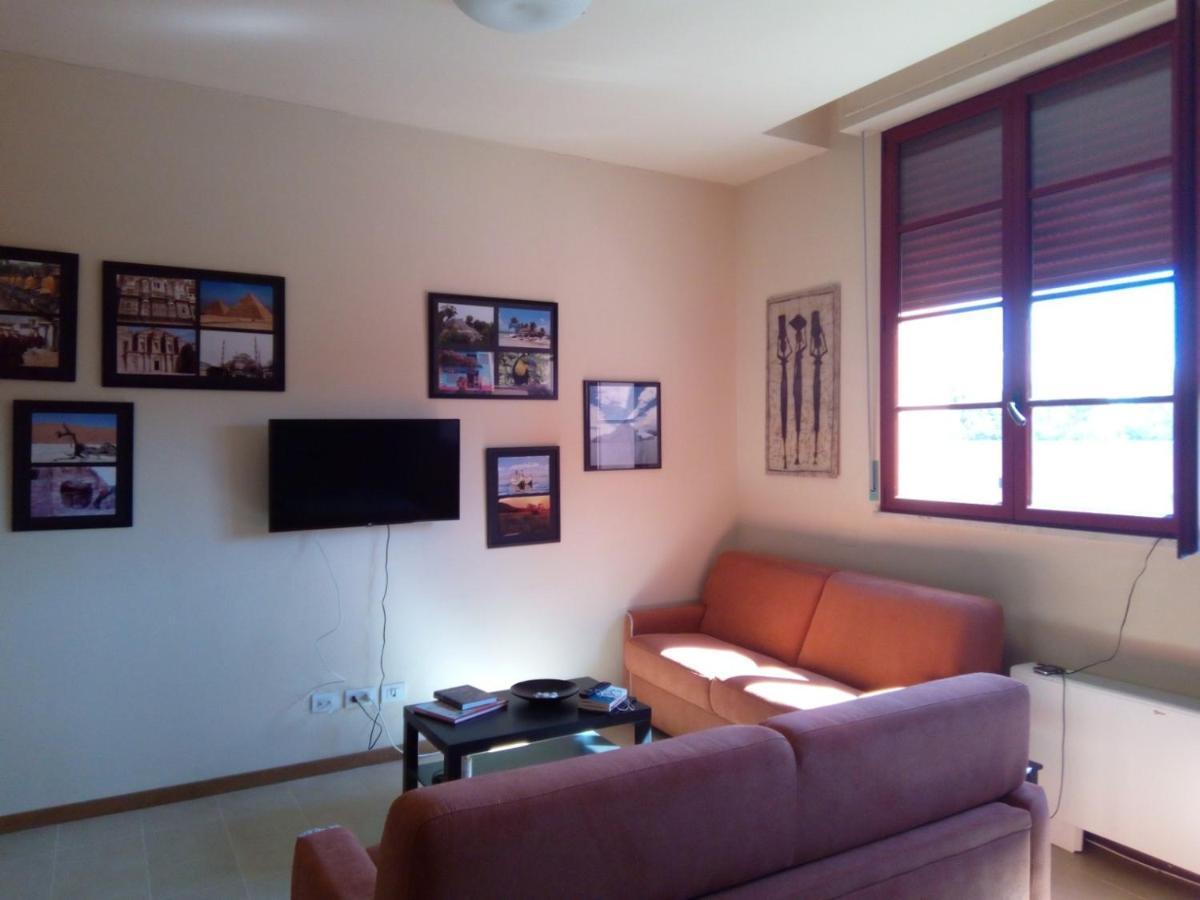 Casa Nel Parco Sulla Spiaggia Pisa Buitenkant foto