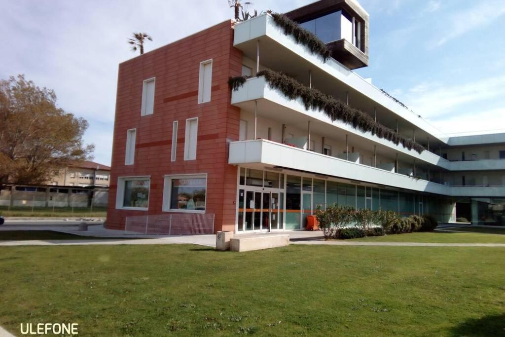 Casa Nel Parco Sulla Spiaggia Pisa Buitenkant foto
